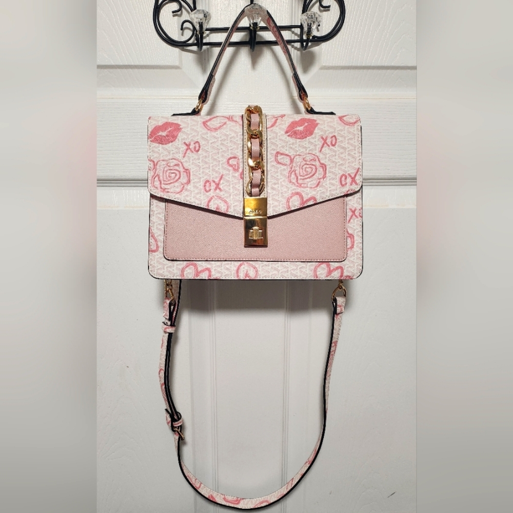Aldo limited edition lipstick kiss purse with detachable crossbody strap